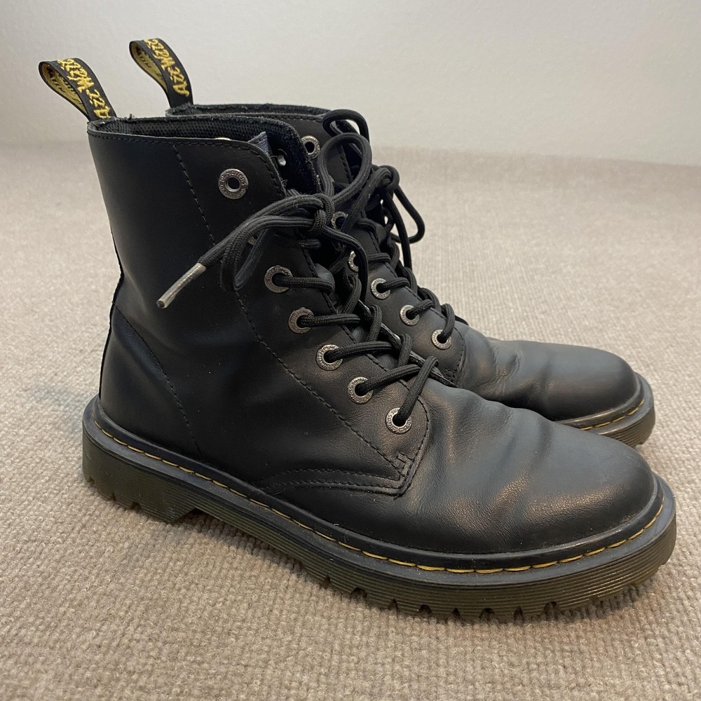 Dr. Martens Luana Boots Womens 9 Black Ankle Combat Lace Up Grunge Punk 90s Y2K